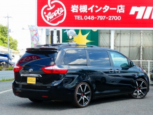 シエナ新車並行　1オーナー　TEIN車高調