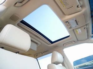 ランクル２００ZX　マルチテレインM　リアエンター　パワーバックドア