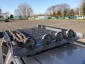 ハイラックスflexdreamデモカー　LINE-X　ARB4x4