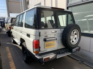 ランクル７０5速MT　ナローボディ　フェンダーミラー