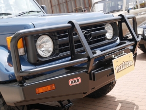 ランクル７０NEWペイント　アルルブルー　ARBバンパー