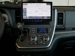 シエナ新車2020モデル　SEプリファード　ナイトシェード