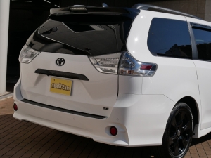 シエナ新車2020モデル　SEプリファード　ナイトシェード