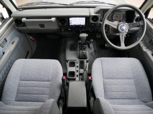 ランクル７０ランクル70　LX