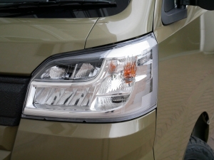 その他4WD　LINE-Xコンプリート