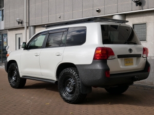 ランクル２００AX