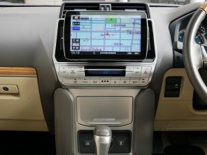 ランクルプラド現行型　TRDスポイラー　ハイグロス22インチ