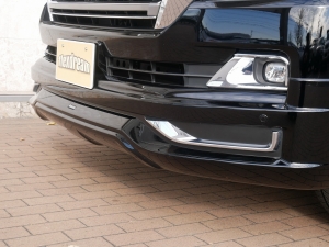 ランクル２００ZX　モデリスタエアロ　メーカー9型ナビ