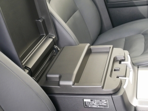 ランクル２００ZX　モデリスタエアロ　メーカー9型ナビ