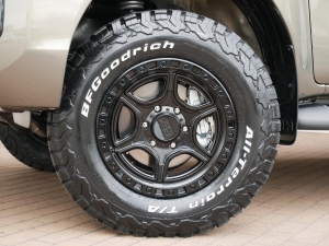 ハイラックス安全装備 新型マイナーチェンジ ハイラックス