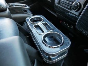 ハイエースワゴン４型ハイエース　ＦＬＥＸ　バルベロ１７インチ