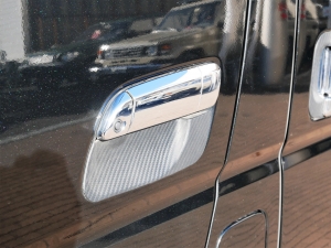 ハイエースワゴン４型ハイエース　ＦＬＥＸ　バルベロ１７インチ