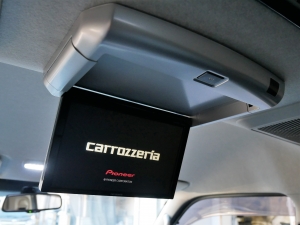 ハイエースワゴン４型ハイエース　ＦＬＥＸ　バルベロ１７インチ