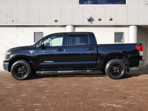 タンドラ新並　ブラックCP　TRDPRO18インチ