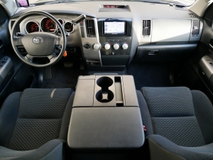 タンドラ新並　ブラックCP　TRDPRO18インチ