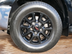 タンドラ新並　ブラックCP　TRDPRO18インチ