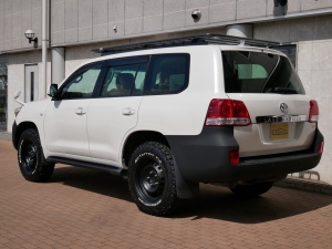 ランクル２００リフトUP　TOYOTAロゴグリル