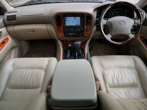 ランクル１００シグナス　背面レス　LX仕様22インチAW
