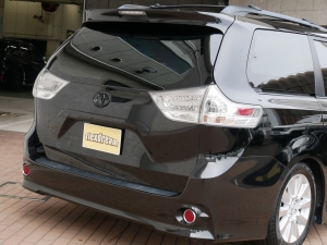 シエナ新車並行　SE　ローダウン