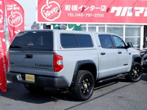 タンドラ2021新車　LEERシェル　スプレーベッド
