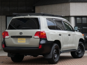 ランクル２００中古車金利1.9％　FD-classic　NEWペイント