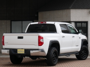 タンドラ新並　クルーマックス　SR5　4WD　ワンオーナー