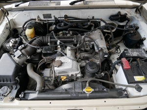 ランクルプラドFD-classic　TOYOTAロゴグリル　フラットシート