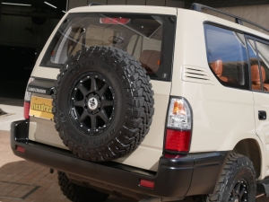 ランクルプラドFD-classic　TOYOTAロゴグリル　フラットシート