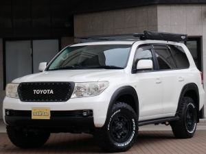 ランクル２００オフロードLOOKカスタム　TOYOTAグリル　ブッシュワーカー