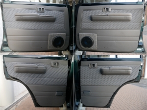 ランクル７０LX