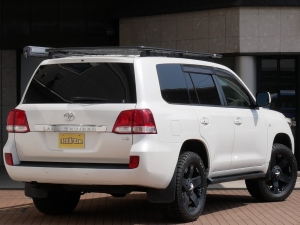 ランクル２００AX　ARBカスタム　リフトUP