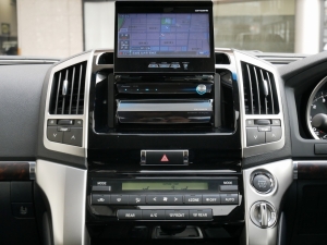 ランクル２００AX-Gセレ　中期型　低走行