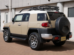 ＦＪクルーザーFJクルーザー　カラーパッケージ　ワンオーナー