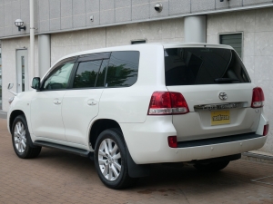 ランクル２００AX