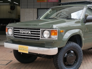 ランクルプラド丸目フェイス　オールペイント