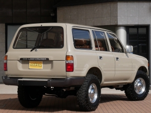 ランクル８０丸目フェイス換装ver3　PENDLETON　リフトUP
