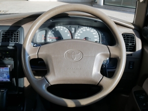 ハイラックスサーフ後期型　ワンオーナー　NEWペイント