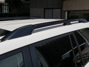 ランクルプラド特別仕様車　マットブラックエディション