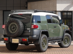ＦＪクルーザーARMYグリーン　トレイル仕様