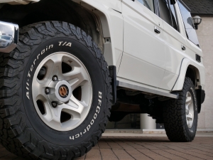 ランクル７０後期　ZX　純正オリジナル美車