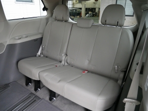 シエナ新車並行　XLE　スマートキー