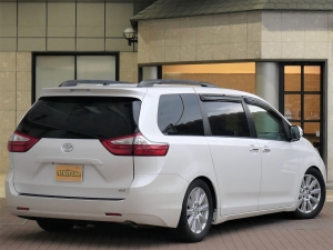 シエナ新車並行　XLE　スマートキー