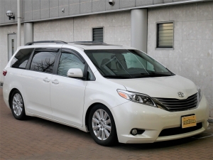 シエナ新車並行　XLE　スマートキー