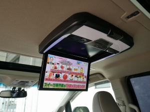 シエナ新車並行　リミテッド　ダブルサンルーフ