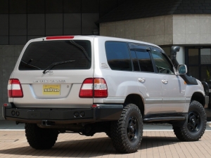ランクル１００5速MT　ARBコンプリート