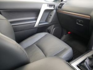 ランクルプラド1オーナー　現行型プラド　TX-L