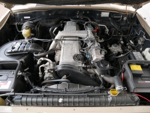 ランクル８０FD-classic　丸目フェイス　内装張替え
