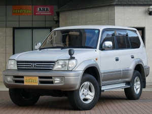 ランクルプラド95系フルノーマル車　低走行9500km