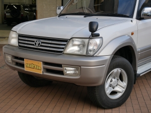 ランクルプラドフルノーマル車　低走行9500km