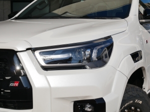 ハイラックス登録済み未使用車　リフトアップ　BFグッドリッチ
